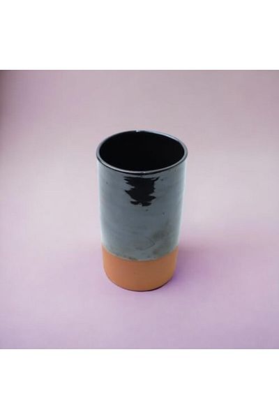 Generic ARK 450 ml Clay Beer Mug – Handcrafted Black Glazed Terracotta Glass, Elegant & Durable for Beer &