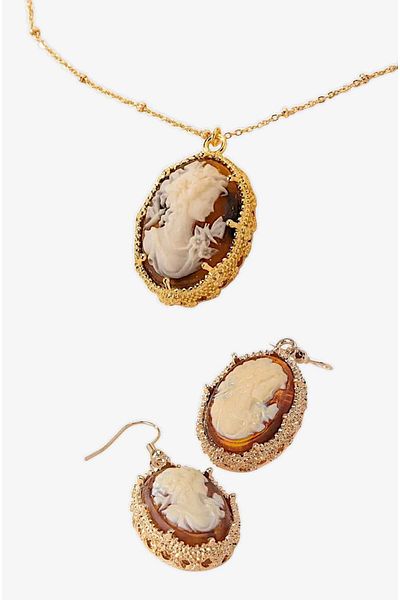 roseberry Amber Resin Mosaic Material Vintage Imported Cameo Necklace & Earring Set - R1526