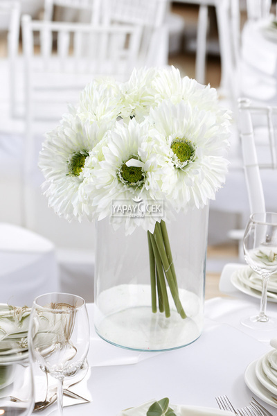 Yapay Çiçek Deposu Yapay Çiçek 6lı Kaliteli Saçaklı İri Gerbera Buketi Beyaz