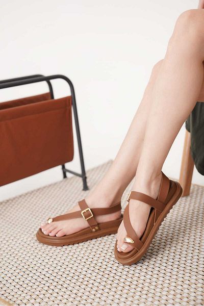 CİMİLİ SHOES Women's Daily Gold Ring Flip-Flop Buckle Detailed Sandals