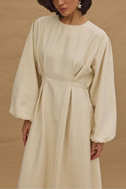 Fahhar Κρέμα φόρεμα με κολάρο μέσης