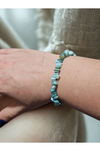 HobiHub Natural Blue Quartz Broken Stone Bracelet – Calmness and Communication Stone |   Handmade Unisex Energy Jewelry