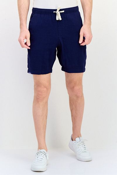 GAP Men Solid 8 Inseam Basic Shorts, Navy