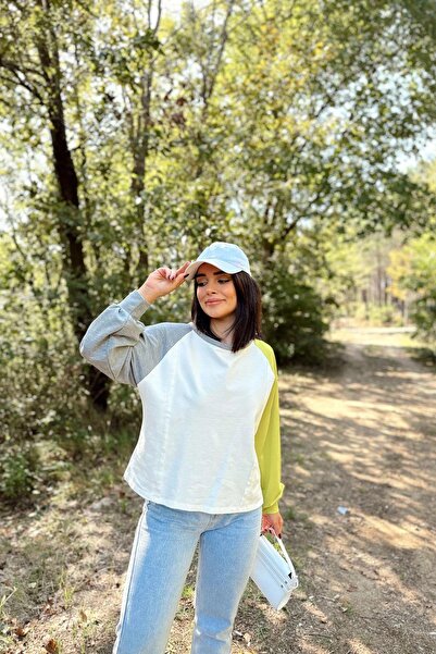 NEW LAVİVA Γυναικείο λευκό φούτερ - 700-3472