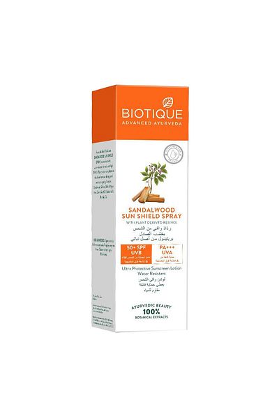 Biotique Sandalwood Sun Shield Spray SPF50 190 ml
