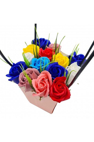 dalimag Aranjament floral deosebit 15 trandafiri cutie crem, tip cosulet flori de sapun,