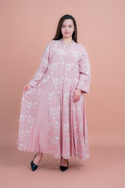 IKKXA Petal Grace Embroidered Jalabiya