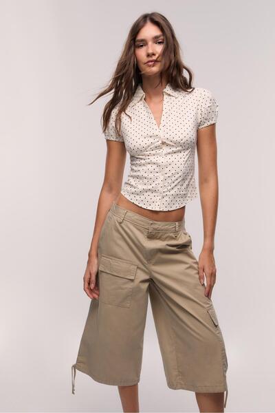 Stradivarius Fitted short sleeve polka dot shirt