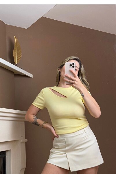 GİZEM SALMAN Önü Açık Bluz