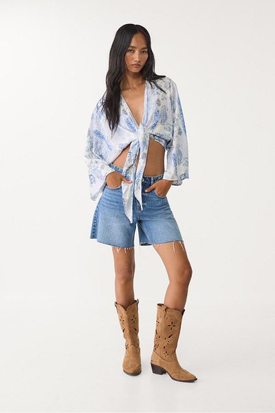 Stradivarius Flowing blouse with knot detail