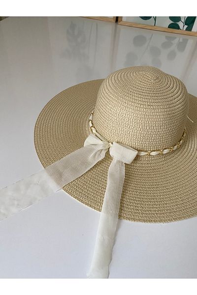 Petek Collection Straw Beach Hat with Chain Bow Accessory (58 cm)