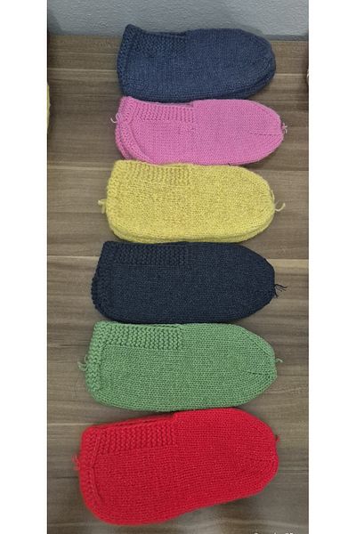 Esintili yaşam Hand Knitted Dowry Booties & Chetik Set