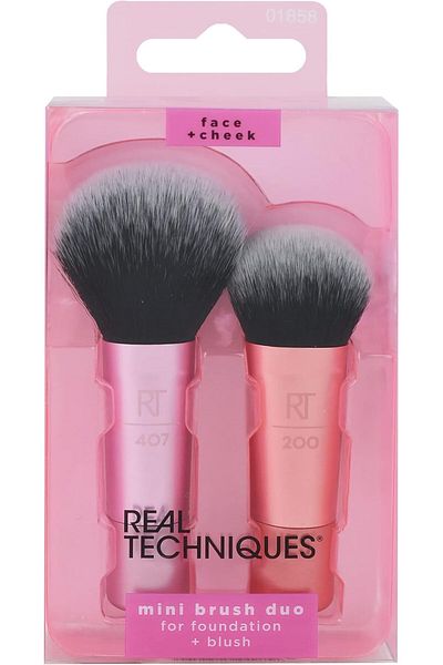 Real Techniques Real Techniques Mini Brush Foundation And Blush Duo, Travel Size, For Loose Blush And Liquid Foundat