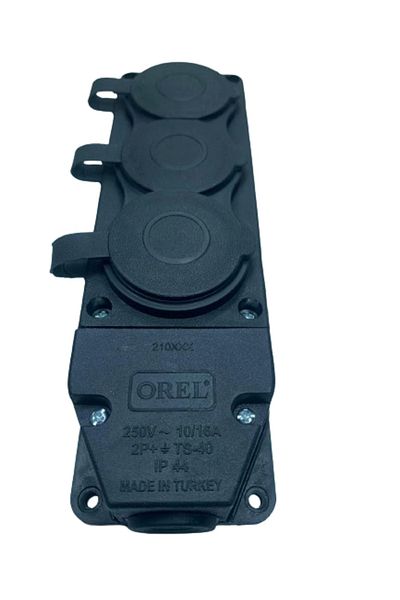 AC BOX 3 Gang Rubber Group Socket Monophase 1X16A 220 V