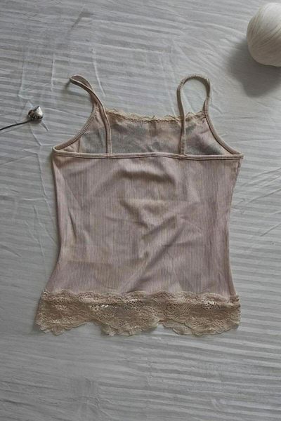 Karakedi Vintage Style Butterfly Chain Lace Strap Body