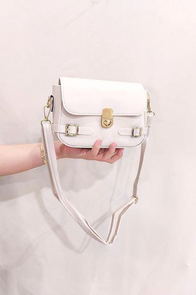 Weynes Women's Cream Daily Lockable Shoulder Bag Wsb5010
