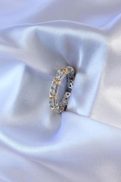 Celira Silver Color Zircon Stone Gold Color Detail Xoxo Women's Ring
