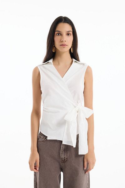 Quzu Double Breasted Collar Tie Sleeveless Blouse_ Ecru