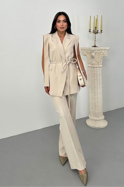 spirituel Women's Top and Bottom Double Suit Shoulder Detailed Belted Vest Pants Suit
