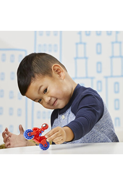 Hasbro SADA MOTOCYKLU SPIDERMAN A FIGURKY SPIDERMANA 6 CM