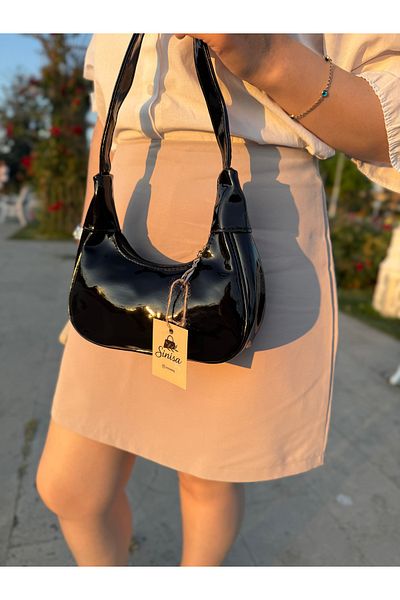 SİNİSA BAG Geantă de umăr model bagheta din piele neagră pentru femei