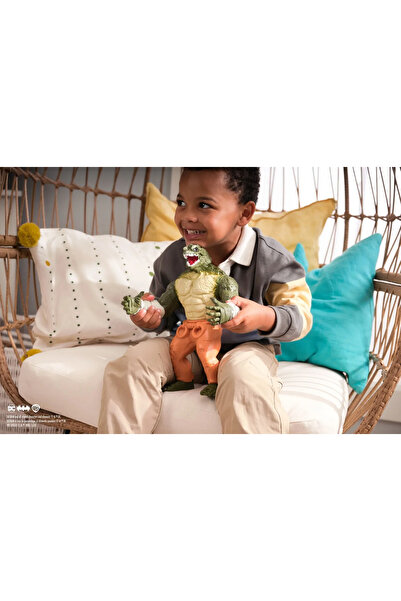 Batman GIANTS SERIES KILLER CROC FIGURINE 30CM