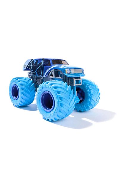 Spin Masters MONSTER JAM MARVEL GIANT SHIELD TRUCK 1 TO 64 SCALE