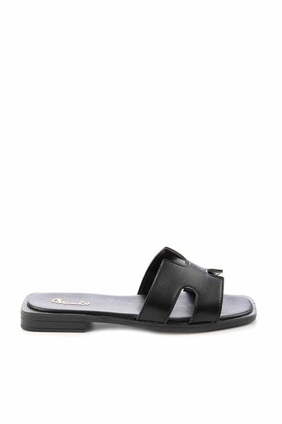Bambi Women's Black Slippers K04647010909