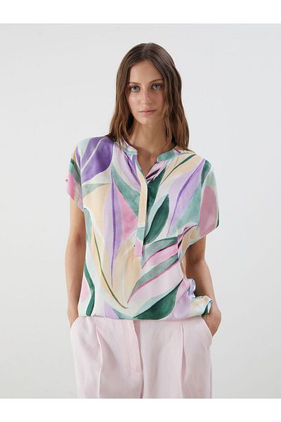 LC Waikiki Mixed Cheeky Collar Floral Blouse