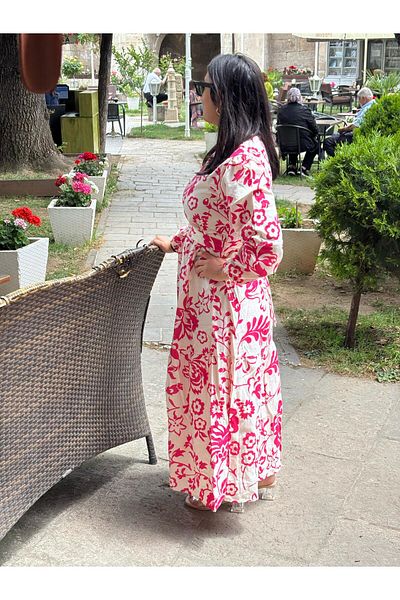 Sobe Hediyelik Pink Floral Print Loose Long Sleeve Dress - Modern and Comfortable Design