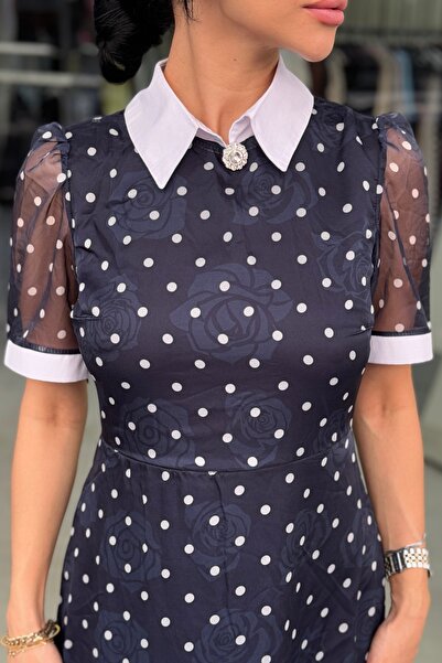 OKSOCOLLECTİON Vintage Lacivert Astarlı Gül Detaylı Puantiyeli Elbise