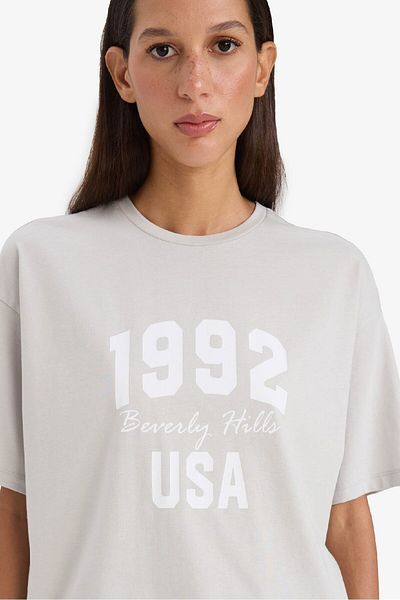 DeFacto Oversize Wide Fit Crew Neck Printed Combed Cotton Short Sleeve T-Shirt F3073Ax25Sp