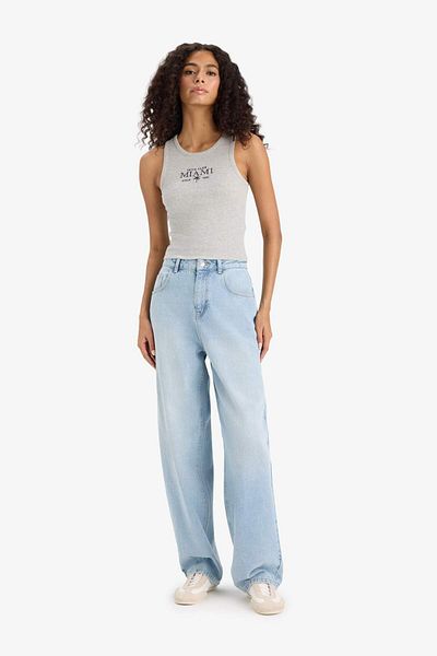 DeFacto Slim Fit Slim Fit Slogan Μπλουζάκι με στάμπα με γιακά με καμιζόλα F6240AX25HS