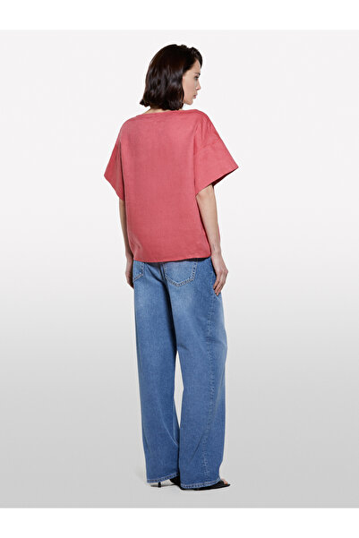 Sisley Women's Dark Pink 100% Linen Relaxed Cut Boat Neck Blouse