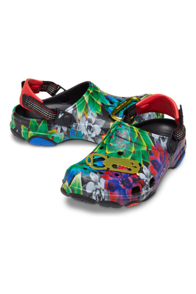 Crocs classic all terrain desert trip 2 clog - black/multi