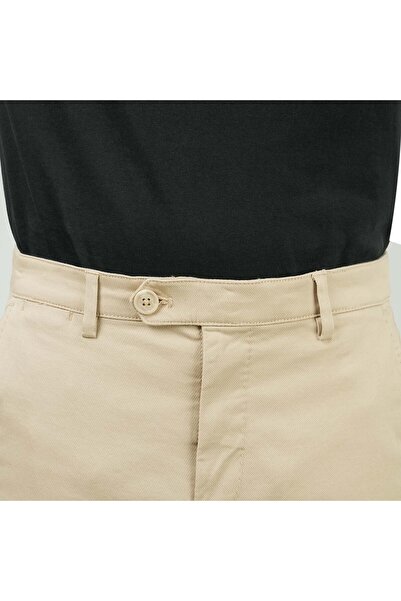 Giordano Men's Low Rise Slim Fit Cotton Twill Khakis