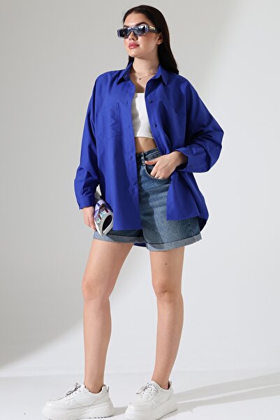 GÖMLEKÇİNİZ قصة فضفاضة قميص نسائي من قماش البوبلين بجيب مزدوج مقاس كبير مخطط