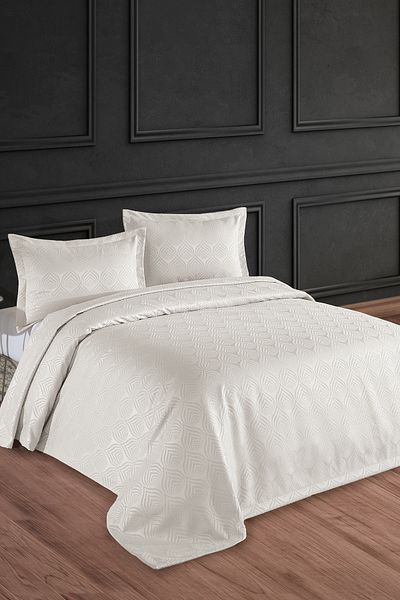 BİRHOME Clasy Jacquard Chenille Double Bedspread (Cream)