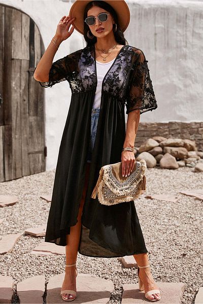 WildFashion Flowy kimono-type tunic with embossed floral embroidery SW2518-1