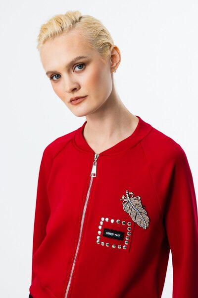 ON Crop Jacket with Accessories on the Front Red 56564