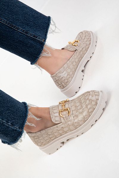 SOHO Μπεζ γυναικεία Loafer παπούτσια Krako 20685