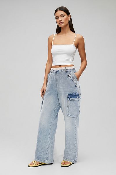 Trendyol Collection Blugi boxer cu talie înaltă, cu buzunare cargo, cu talie înaltă TWOSS25JE00185