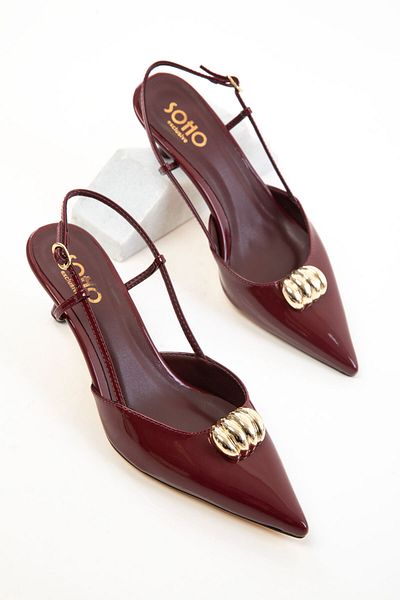 SOHO Klassische Damenschuhe mit Absatz aus bordeauxrotem Lackleder 20699