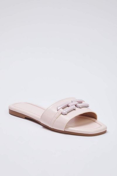 TRENDYOL SHOES Rosa Damenhausschuhe mit Kettendetail TAKSS25TE00063