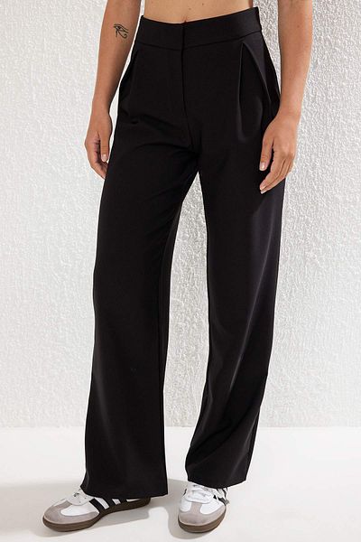 Trendyol Collection Black Deep Pleated Wide Leg/Wide Leg Pants Twoss25Pl00116