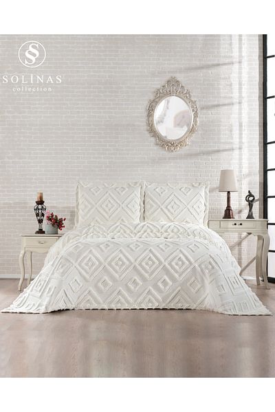 Solinas Collection Larin Cream Double Thin Pique Bedspread (250 cm X 250 cm)