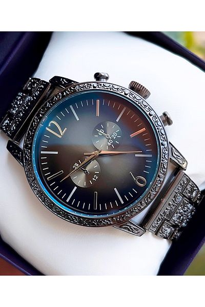 Weluxa Motif Detailed Smoked Color Antique Case Cord Men's Wrist Watch