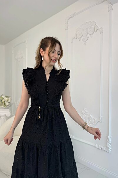 HELİS BUTİK Fisto Kumaş Siyah Kemer Detaylı Elbise