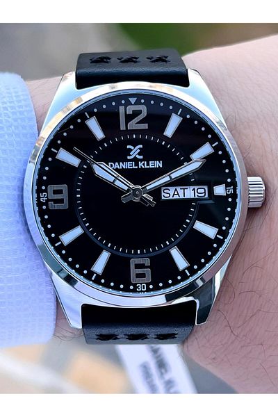 Daniel Klein Men's Watch with 3 Atm Leather Band - Calendar Dial, for Engagement and Groom Edk.13819.6