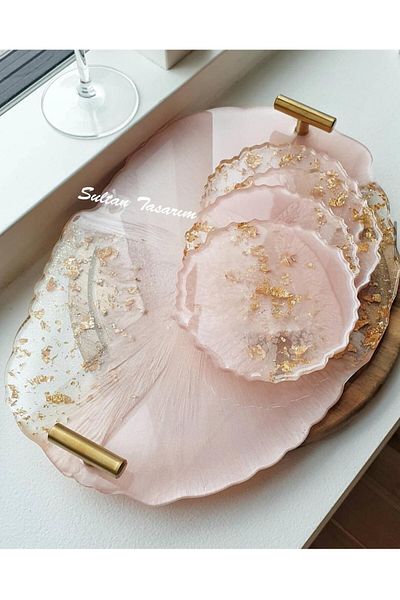 Sultan Tasarım Gold Leaf Rectangular Wavy Patterned Promise Engagement Groom Presentation Epoxy Tray for Two